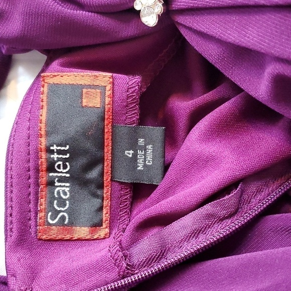 Scarlett- Purple Satin Bling on Front Ruching open back Gorg Dress Sz.4 - Picture 6 of 12